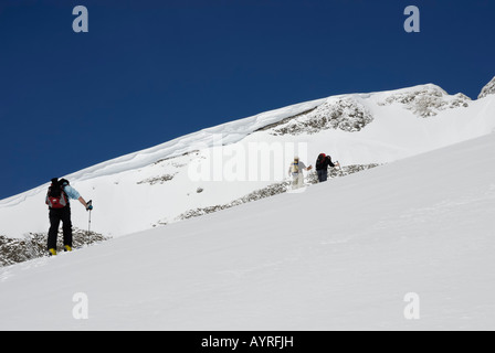 Ski de fond, ordre croissant une montagne dans les Alpes autrichiennes, gamme Rofan, Tirol, Autriche Banque D'Images