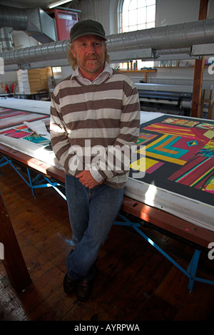 Stuart Morris sérigraphie textile - atelier d'artiste, Hadleigh, Suffolk, Angleterre Banque D'Images