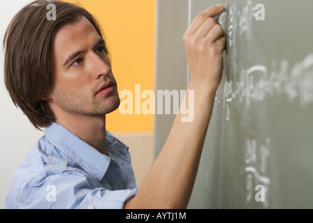 L'homme est écrit prims sur une carte Banque D'Images