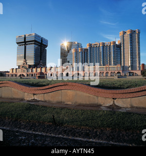 Einkaufszentrum dans Lissabon-Amoreiras Geschaeftshaeuser, moderne Banque D'Images