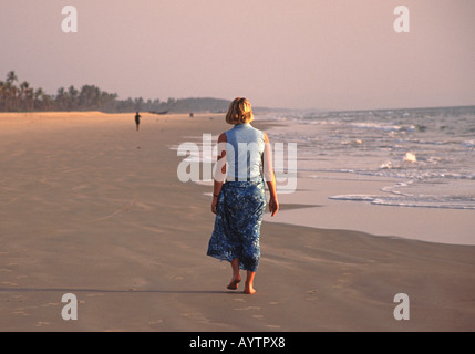 L'aube sur l'Inde Colva Beach à Arossim à Goa Banque D'Images