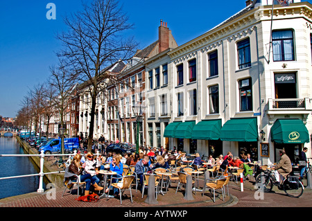 Barrera Rapenburg Leiden Pays-Bas Université étudiant Pub Bar Banque D'Images