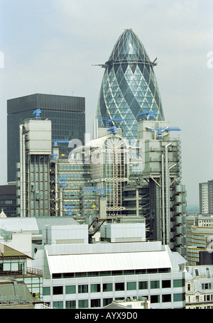 La Swiss Reinsurance Building London London du Monument Tower, London, UK Banque D'Images