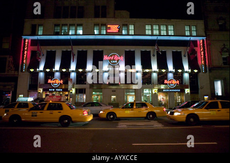 Le Hard Rock Café sur la 57e rue à New York USA Février 2005 Banque D'Images