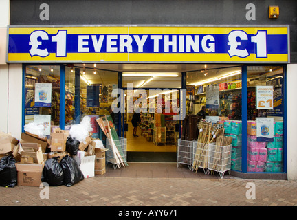 Pound shop store, England, UK Banque D'Images