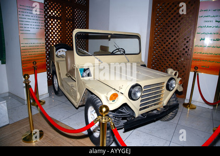 La Jeep à l'intérieur de Kadhafi général du Musée National, Tripoli, Libye, Afrique du Nord Banque D'Images