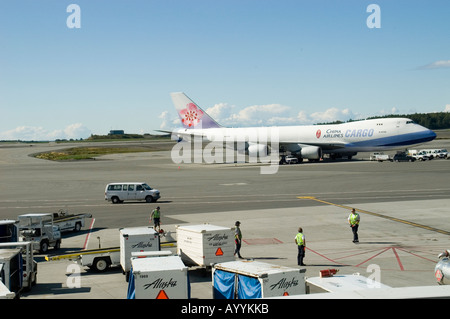 L'Aéroport International Ted Stevens Anchorage China Airlines cargo jet sur le macadam Banque D'Images