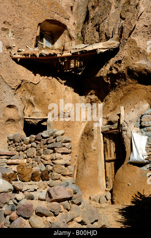 Chimney House à Kandovan village en Iran. Banque D'Images