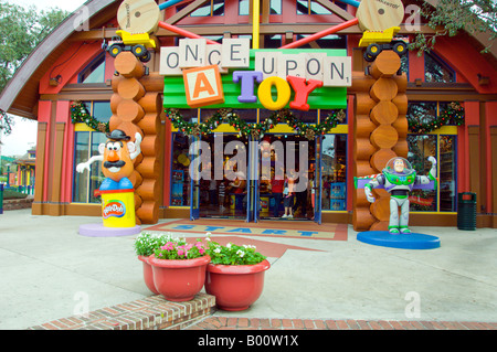 Une fois le magasin de jouets dans la région de Downtown Disney à Orlando la Floride Etats-Unis Banque D'Images