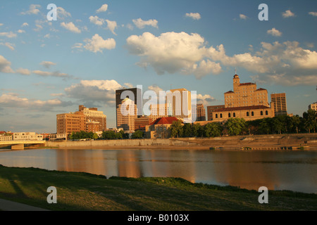 La ville de Dayton Dayton Ohio à soir Banque D'Images