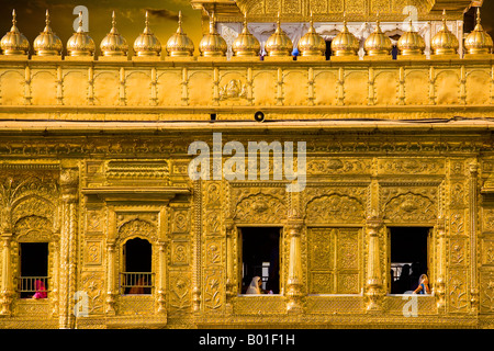 Détail dans le Golden Temple, Amritsar, Punjab, India Banque D'Images