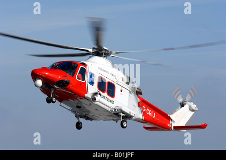 Augusta Westland AW139 Recherche et sauvetage par hélicoptère des garde-côtes, Portland, Dorset, Angleterre, Royaume-Uni Banque D'Images