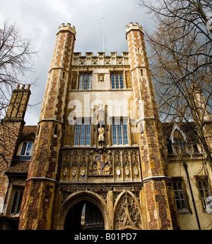 La porte principale de Trinity College, Université de Cambridge, Cambridge, Cambridgeshire, Angleterre, RU Banque D'Images