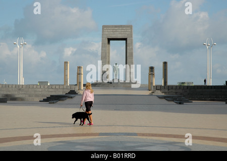 Monument pour le Roi Léopold I à De Panne Belgique Europe Banque D'Images