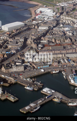 Photo aérienne du port de pêche de Peterhead, Aberdeenshire, Scotland, UK Banque D'Images