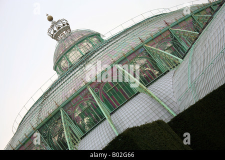 D'hiver, les Serres Royales de Laeken, château de Laeken, Avenue du Parc Royal, Laeken, Bruxelles, Belgique Banque D'Images