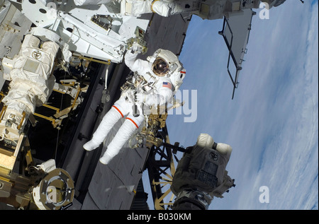 Participant à l'astronaute de l'activité extravéhiculaire. Banque D'Images