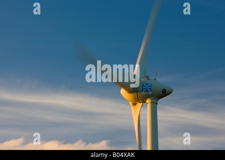 Les éoliennes près de la ville de Casares, Costa del Sol, Andalousie, province de Malaga (Andalousie), l'Espagne, l'Europe. Banque D'Images