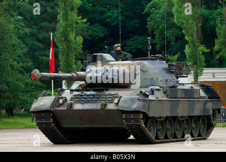 Le Leopard 1A5 MBT de l'armée belge en action. Banque D'Images