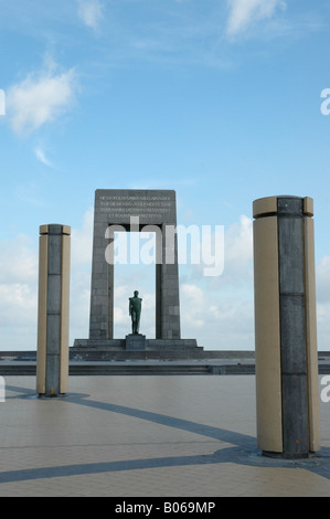Monument pour le Roi Léopold I à De Panne Belgique Europe Banque D'Images