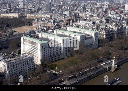 Vue aérienne au nord-est du ministère de la Défense Horse Guards Parade Bâtiment Escaliers Whitehall City of Westminster London SW1 Engla Banque D'Images