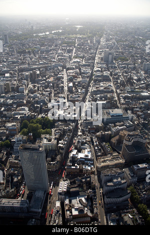 Vue aérienne au sud-ouest d'Oxford Road, Point Central Building Soho Square London W1 WC1 WC2 England UK Banque D'Images