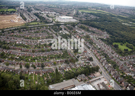 Vue aérienne de la banlieue sud-est de la construction de logements, un supermarché Asda site630 Road Handsworth et Sheffield S13 South Yorks Banque D'Images