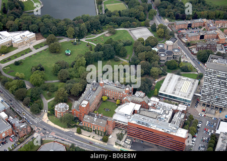 Vue aérienne nord-ouest de l'Université de Sheffield Brook Hill Western Bank Park Tower et de la Bibliothèque des Arts Galerie d'Art Mappin S10 Sou Banque D'Images