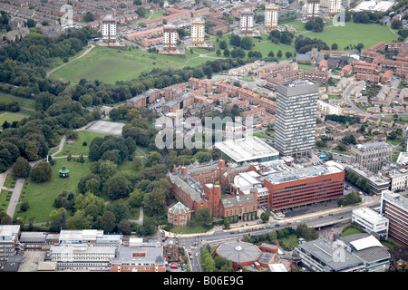 Vue aérienne au nord de l'Université de Sheffield Brook Hill Park Tour des arts et de la bibliothèque du centre de l'Octogone S10 South Yorkshire Banque D'Images