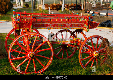 Cheval tirant traditionnels (voiture transport - panier) à Istanbul, Turquie. Ce type de wagons de chevaux utilisés pour le transport de marchandises. Banque D'Images