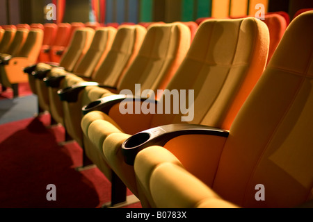 Rangée de chaises Banque D'Images