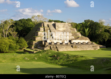 Belize, Altun Ha, Temple de la Maçonnerie modifie la struture (B-4) Banque D'Images