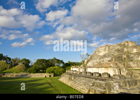 Belize, Altun Ha, Temple de la Maçonnerie modifie la struture (B-4) Banque D'Images