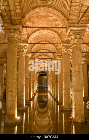 La Citerne basilique souterraine, Istanbul, Turquie Banque D'Images