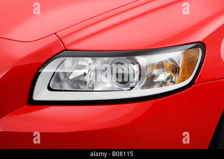 2008 Volvo S40 T5 en rouge - Phare Banque D'Images