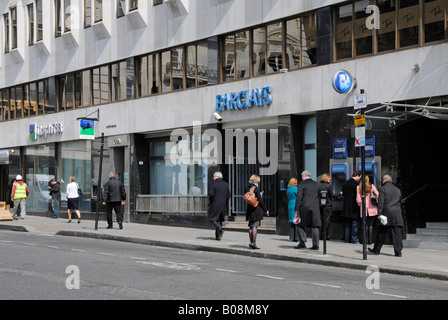 Lloyds de Londres et la Barclays Bank à locaux attenants Banque D'Images