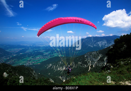 Parapente, Mont Predigtstuhl, Berchtesgadener Alpen (Alpes de Berchtesgaden), Oberbayern (Haute-Bavière), l'Allemagne, de l'Europe Banque D'Images