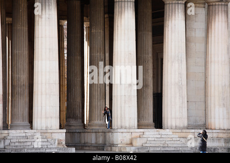 Propylea Propylaia propylées, ou à la Koenigsplatz, Munich, Bavière, Allemagne Banque D'Images