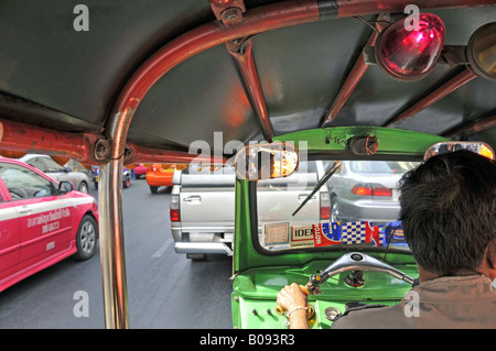 Le trafic lourd dans le quartier chinois, Thaïlande, Bangkok Banque D'Images