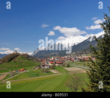 Arzl près d'Innsbruck, en face de l'Brandjoch, Tyrol, Autriche Banque D'Images