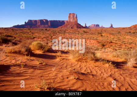 Monument Valley Navajo Tribal Park, Arizona, USA Banque D'Images