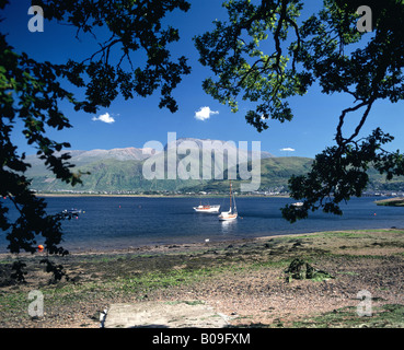 Ben Nevis et de Fort William à la recherche sur le Loch Linnhe d Trislaig, Ecosse, Royaume-Uni Banque D'Images