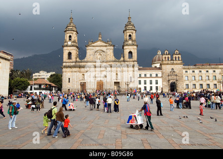 La cathédrale principale de la Plaza de Bolivar, Bogota, Colombie Banque D'Images