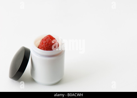 La framboise au petit pot Banque D'Images