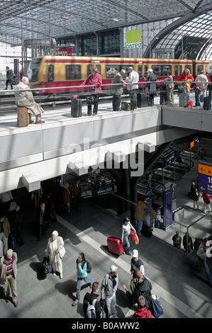 La gare centrale de Berlin, Allemagne Banque D'Images