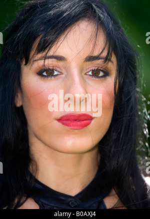 Portrait d'une jeune femme iranienne Banque D'Images