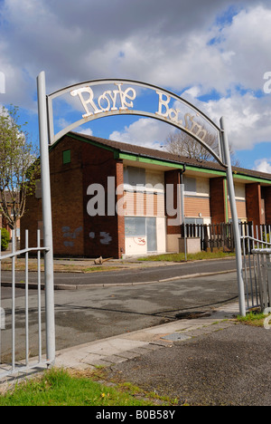 À bord de maisons inhabitées sur Chale fermer en Miles Platting Manchester est une région défavorisée en ce moment en régénération. Banque D'Images