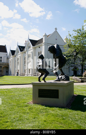 Statue d'Edward Alleyn à la Dulwich Picture Gallery, 76200 Village, Londno Banque D'Images