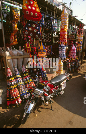 L'Inde Orissa Pipli Applique artisanat textile shop Banque D'Images