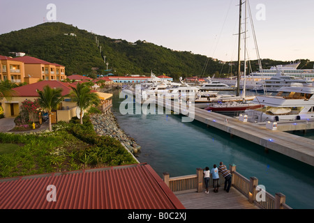 West Indies, Caraïbes, Petites Antilles, les îles sous le Vent, îles Vierges américaines, St Thomas, port de Yacht Haven Grande Banque D'Images